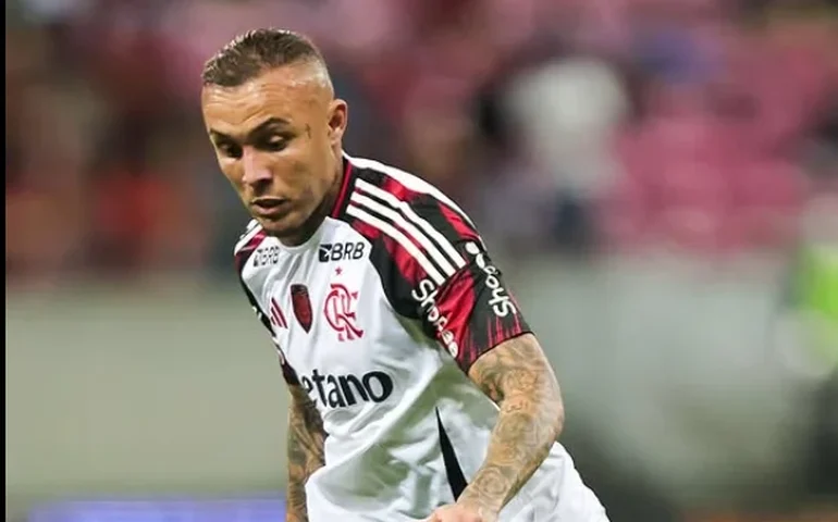 Após goleada sobre o Sport, Flamengo amplia favoritismo e tem 72% de chances de conquistar o Brasileirão