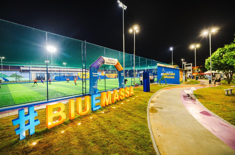 JHC entrega 34ª Areninha no Benedito Bentes e resgata mais um espaço abandonado na parte alta de Maceió