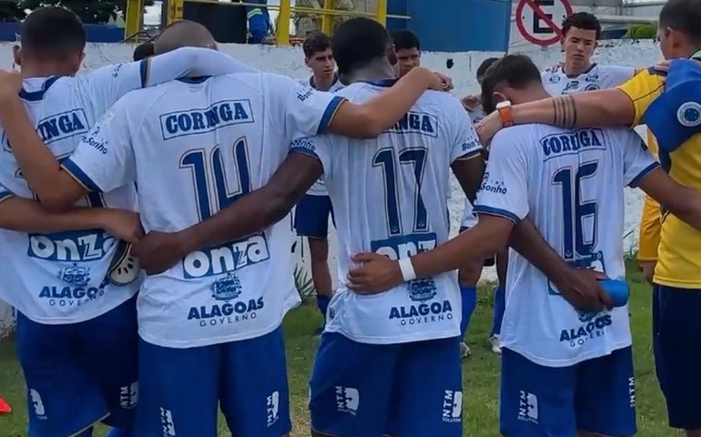 Cruzeiro recebe ajuda de empresários de Itaquaquecetuba para retornar a Arapiraca
