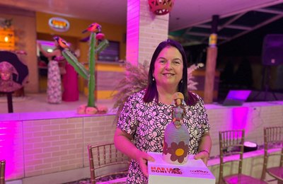 Homenagem: Fátima Canuto recebe Prêmio Sertanejo Maria Bonita  