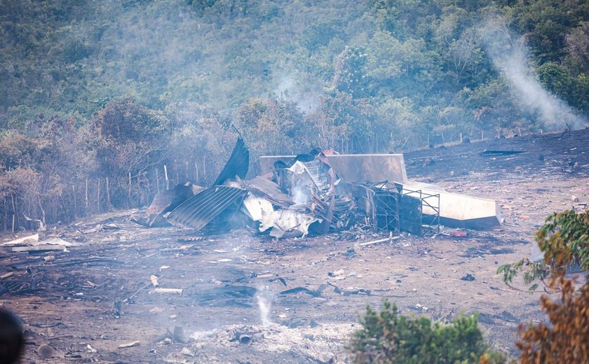 Dono de fábrica de fogos clandestina é liberado após pagar fiança