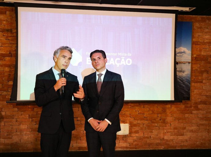 Rafael Brito destaca conquistas históricas da Frente Parlamentar da Educação e reforça compromisso com o futuro do ensino brasileiro