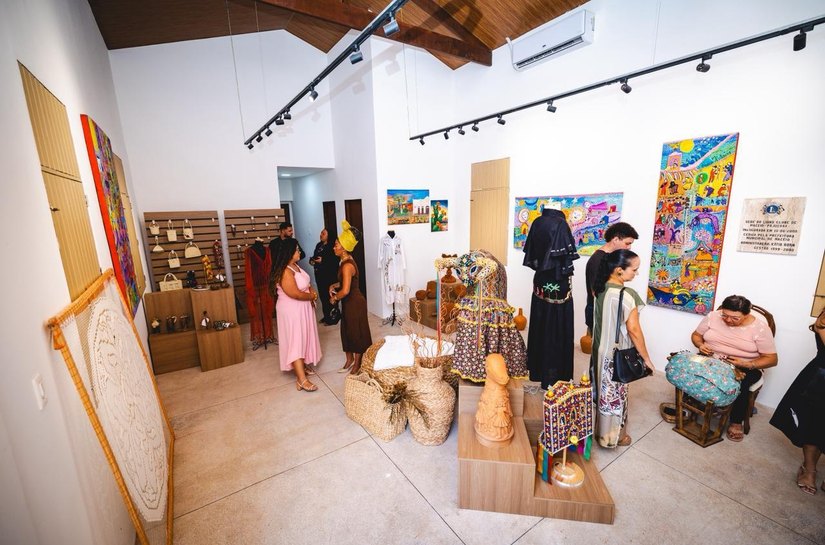 Exposição “Na Nossa Terra Tem Estrelas” celebra protagonismo feminino na cultura alagoana