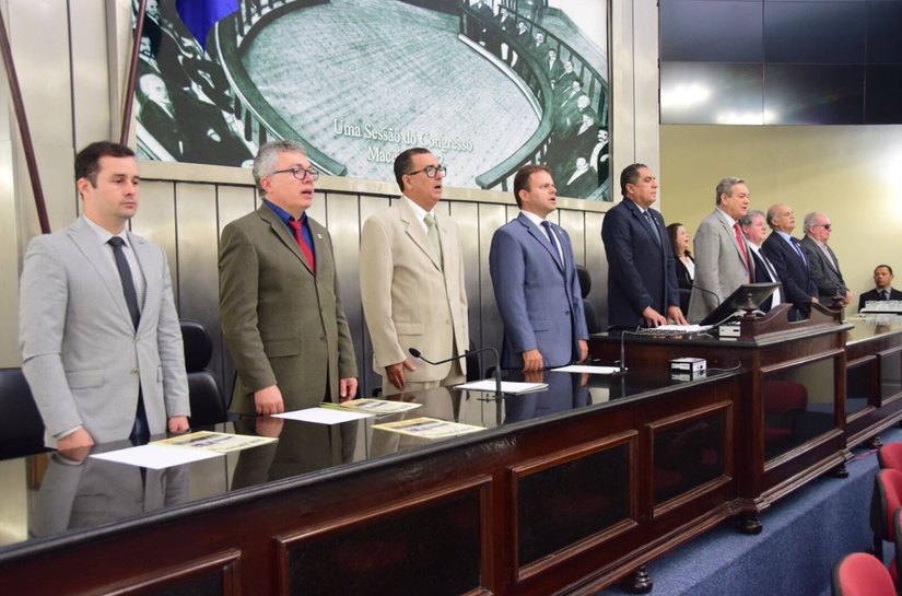 ALE realiza sessão para lançamento da Frente Parlamentar de Engenharia