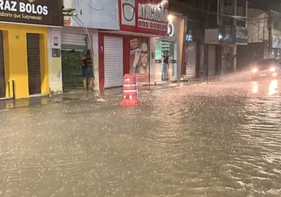 Defesa Civil mantém alerta de chuvas em Alagoas até esta quarta-feira (15)