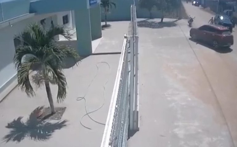 Médica é presa em flagrante suspeita de assassinar ex-marido em Arapiraca