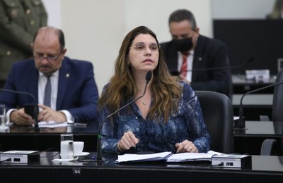 “O cidadão vai pagar duas vezes”, alerta Jó sobre concessão de serviços de água e esgoto na região metropolitana  