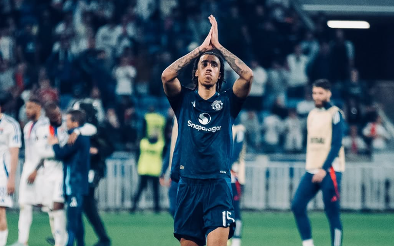 United busca virada, mas vê Lyon empatar no último lance em jogaço das quartas da Liga Europa