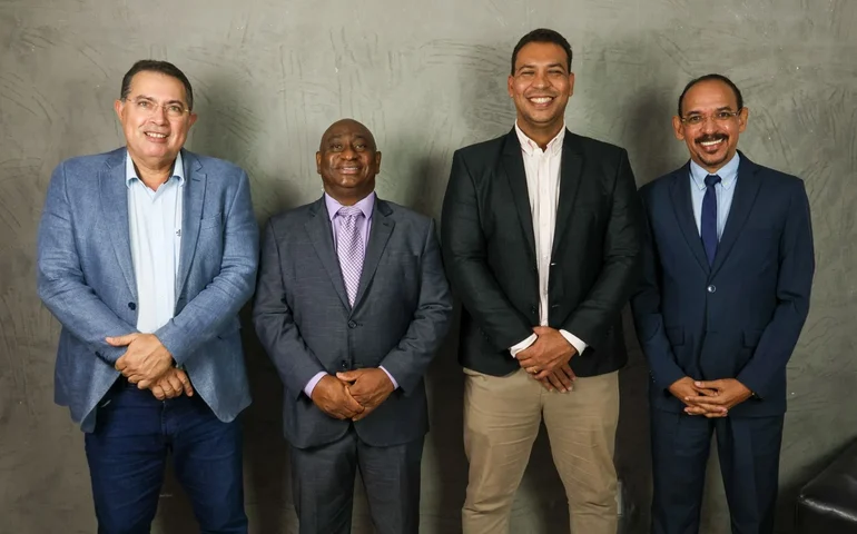 Federação surpreende e lança advogado Dr. João Neto e Lucas Costa para Federal