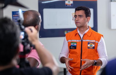 Prefeito JHC anuncia saída de alerta máximo para alerta, na mina 18