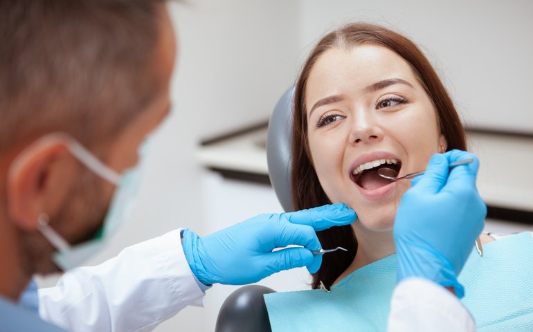 Odontofobia: medo de ir ao dentista compromete saúde física e mental de três em cada dez adultos