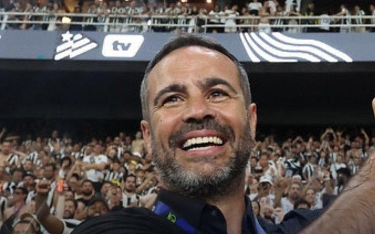 Cruzeiro acerta salários e avança em acordo com Artur Jorge