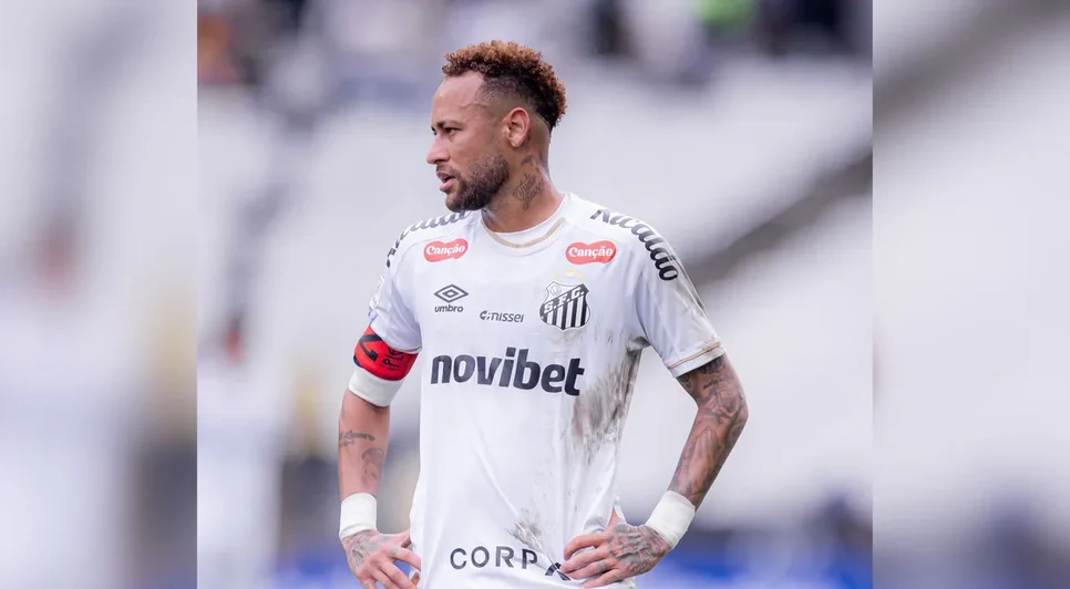 Neymar se reapresenta ao Santos e passa por exames nesta sexta / Foto:  Raul Baretta/ Santos FC.