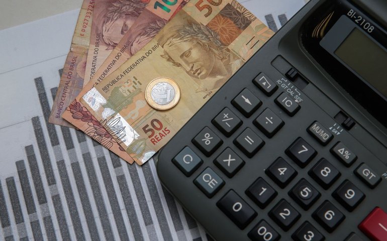 Contas públicas têm déficit de R$ 19 bilhões em fevereiro