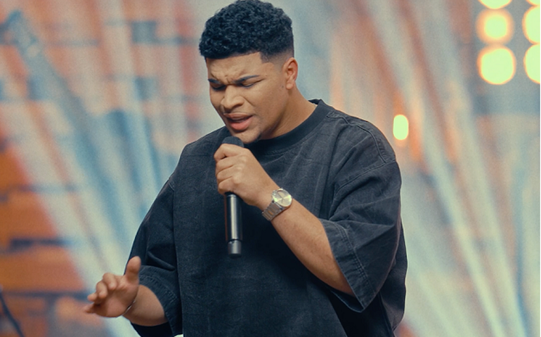 Paulo Neto lança o single autoral “Agindo Deus”