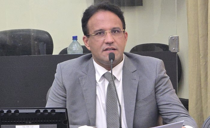 Deputado Mesaque Padilha é o autor da Lei 9.722/2025, que limita cuidados íntimos de crianças a servidoras