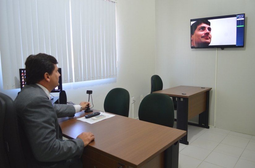 Defensoria entrega central de videoconferência e sala de sessões do Conselho Superior