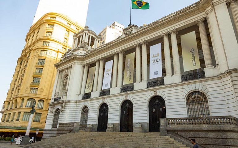 Projeto que cria operação para fiscalizar atuação de 'flanelinhas' no Rio é aprovado na Câmara Municipal; entenda