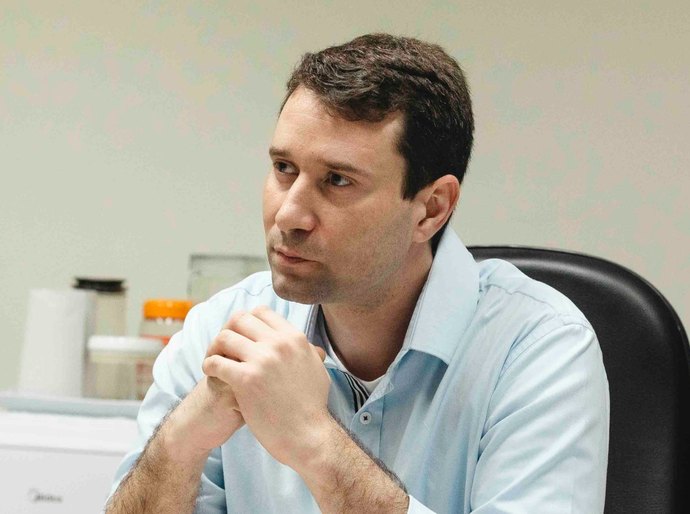 Influência das Arapiraquinhas na socialização do conhecimento é tema de artigo do deputado Daniel Barbosa