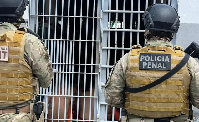 Policiais penais em operação. Fonte: Internet