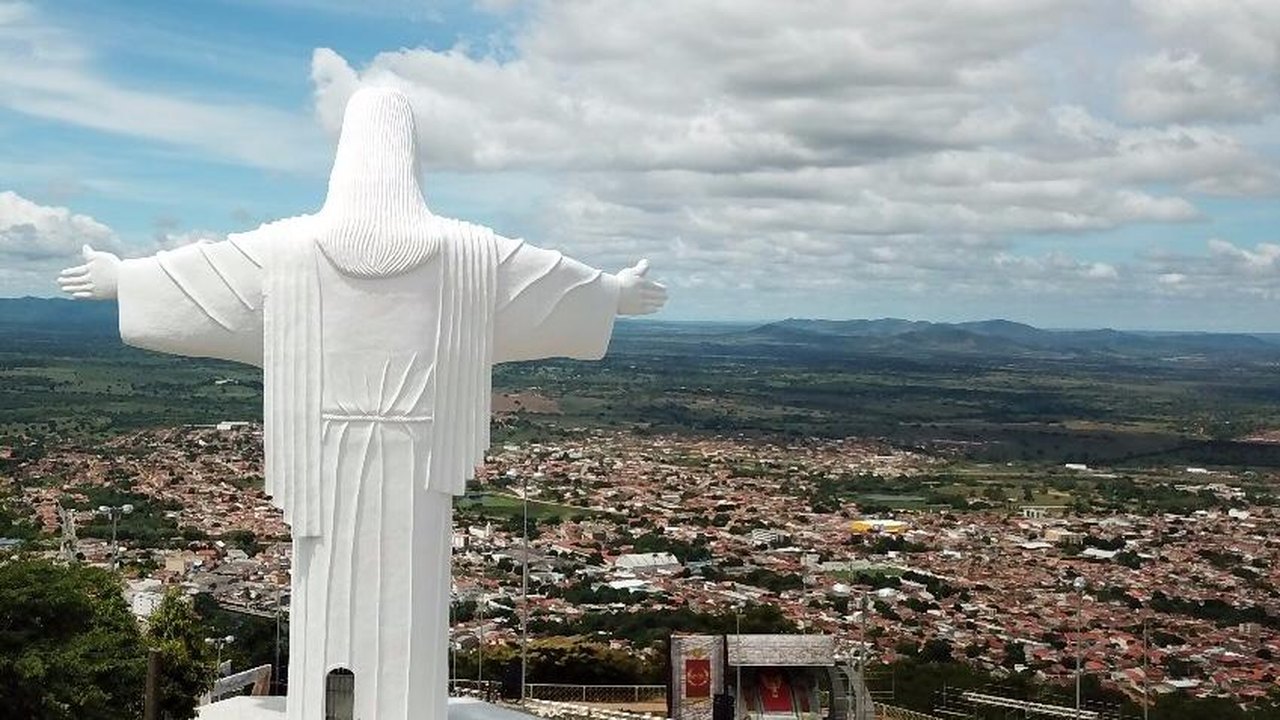Cinco cidades estão em alerta para surto da Covid-19; Palmeira teve aumento de 62%
