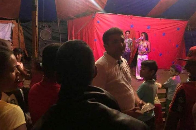 Prefeito de Olho D'Água Grande leva dezenas de crianças e adultos ao circo
