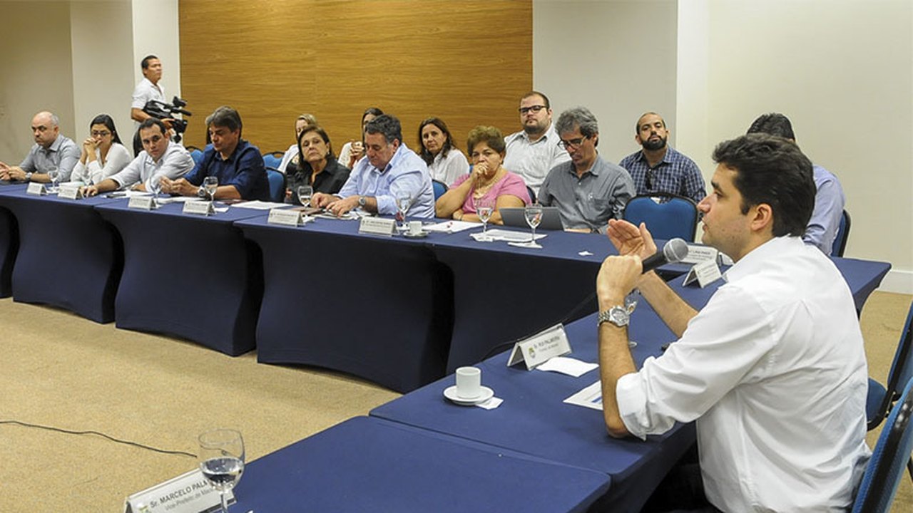 Mais Maceió: Prefeito Rui Palmeira participa de reunião de monitoramento