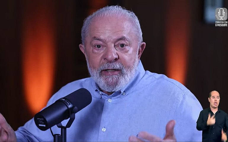 Lula se diz otimista sobre cirurgia no quadril