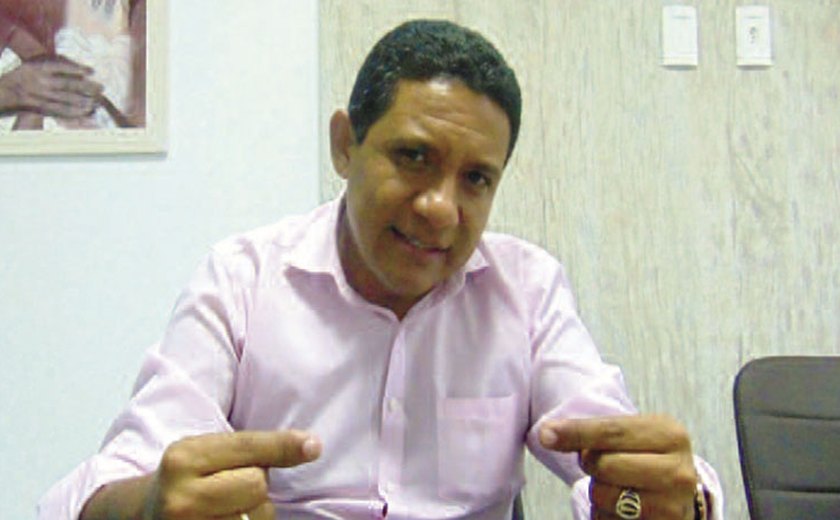 Júlio Cezar repudia vídeo feito por agentes de trânsito, em Palmeira dos Índios