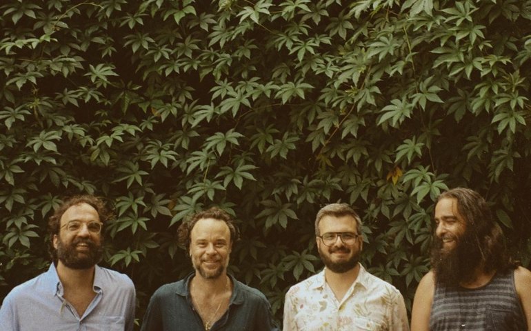 Los Hermanos inspira musical que traz histórias inéditas