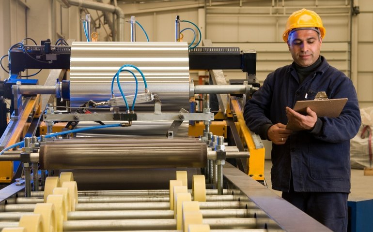 CNI/Sondagem: índice de produção cai para 50,1 pontos em junho (53,6 p. em maio)