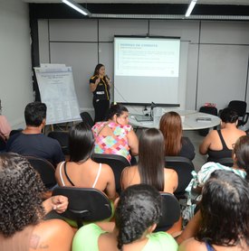 Prefeitura capacita ambulantes que vão trabalhar no São João Massayó