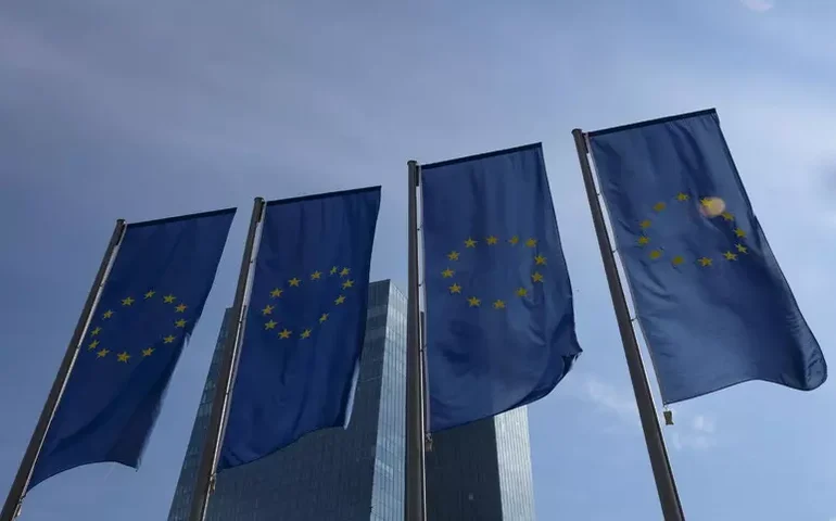 BCE reforça preparo para incertezas em meio à guerra e mantém juros