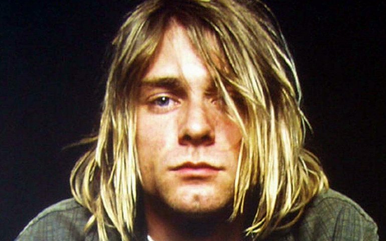 Violão de Kurt Cobain é leiloado por US$ 6 milhões, um recorde