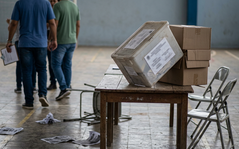 Eleições municipais funcionam como teste de força para partidos antes da corrida presidencial de 2027