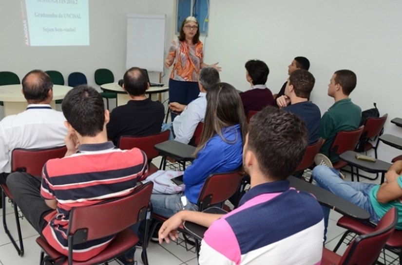 Sesau recebe estagiários para a Gerência de Tecnologia da Informação
