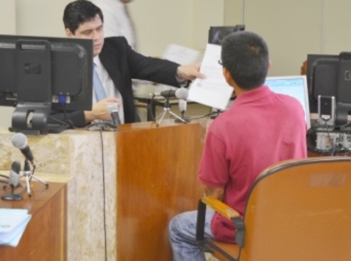 Justiça Federal em Alagoas concede naturalização a agrônomo chinês