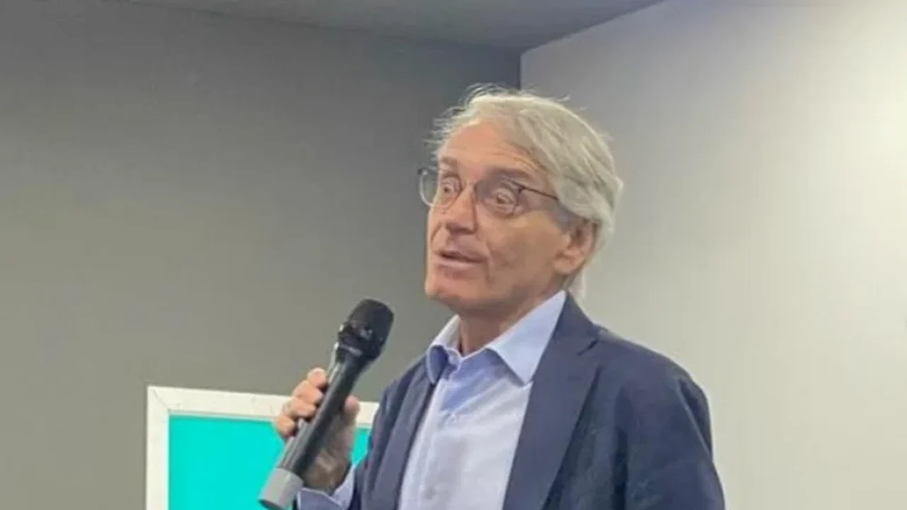 Tarcísio escolhe médico Aluísio Segurado como novo reitor da USP