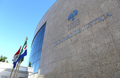 Judiciário suspende atividades na quinta (16) e na sexta (17)