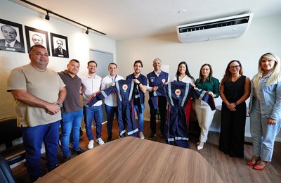 Sesau entrega mais de 1.500 novos equipamentos de proteção para os socorristas do Samu em Alagoas