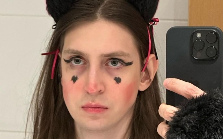 Influenciador que popularizou 'lives de NPC' revela quanto ganhou e diz que doou tudo