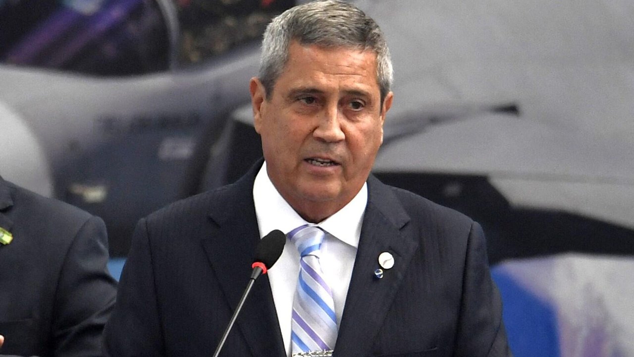 Preso, ex-ministro Walter Braga Netto nega ter dado dinheiro a Cid durante depoimento de tentativa de golpe