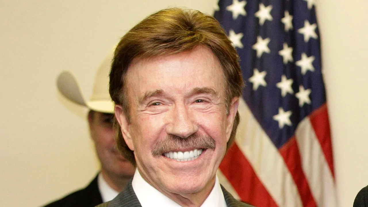 Família de Chuck Norris critica publicações falsas com IA a respeito da morte do ator e faz alerta