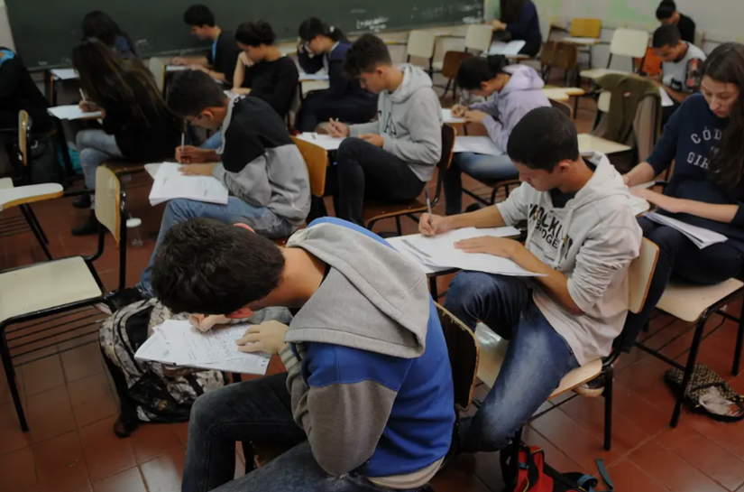 Enem 2025: Especialista dá dicas de como manter o foco nos estudos sem se esgotar