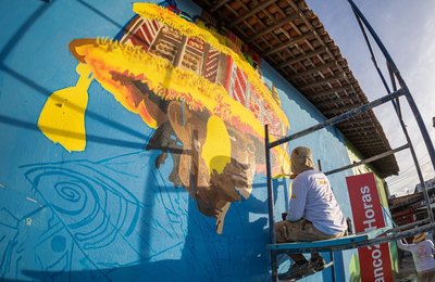 Projeto 'Colorir é Massa' democratiza arte e cultura na região da Levada