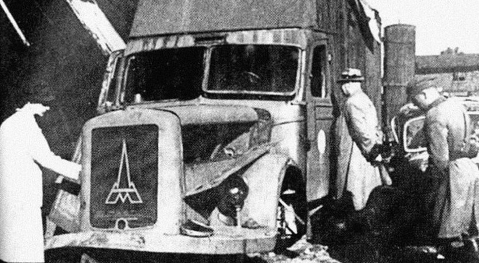O caminhão usado pelos nazistas asfixiava com os gases produzidos pelo próprio veículo / Foto: Foto: Reprodução/Wikimedia Commons