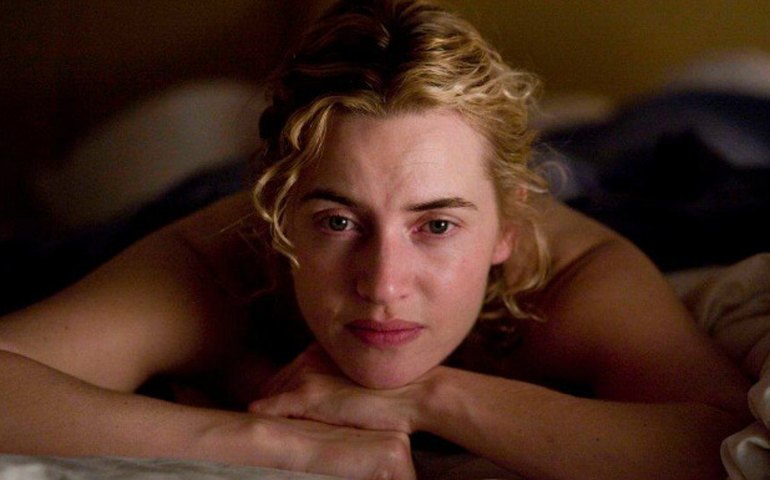 No filme ‘Amonite’, Kate Winslet brilha como uma esquecida paleontóloga