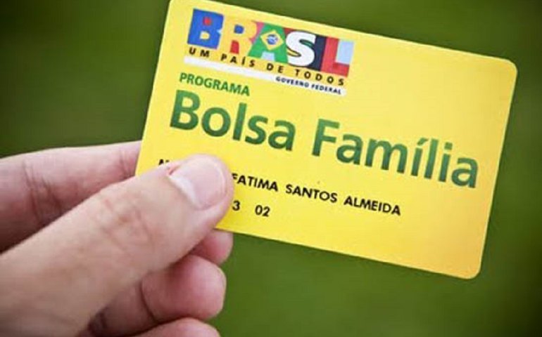 Governo transfere R$ 83,9 milhões do Bolsa Família para investir em propaganda
