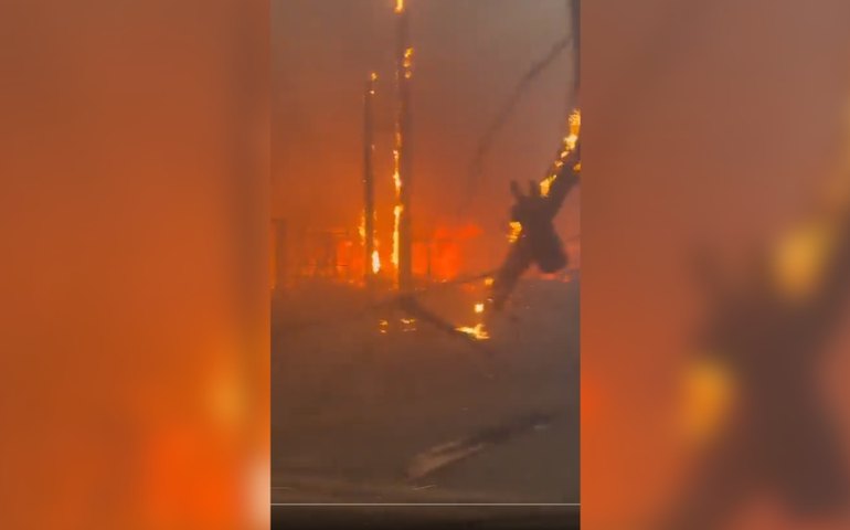 Inferno no Havaí: vídeo mostra moradores em meio a fogo e corpos durante fuga de incêndio; assista 