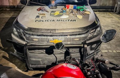 PM apreende arma e drogas com grupo criminoso que atuava no Ouro Preto